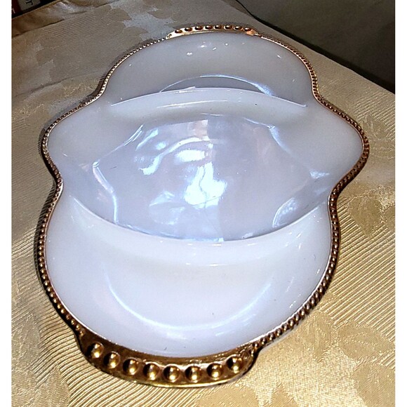 Vintage AH Fire-King White Glass 11" 3-Part Divided Relish Dish with Gold Trim - Picture 6 of 16